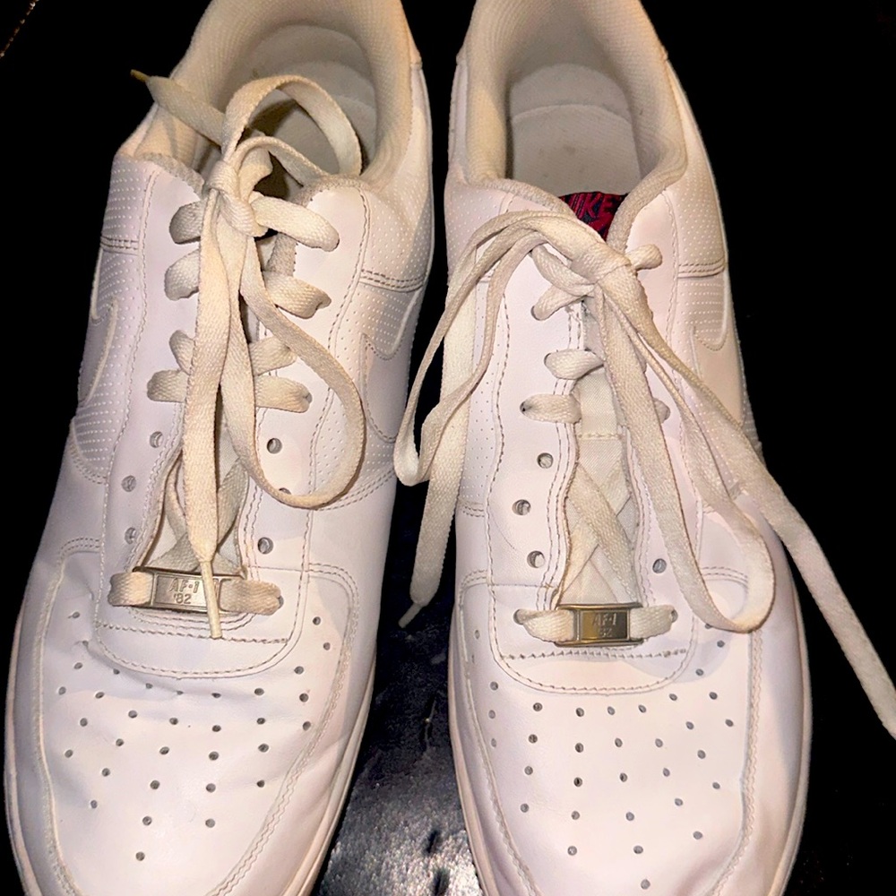 Nike air force ones used sz 10.5white